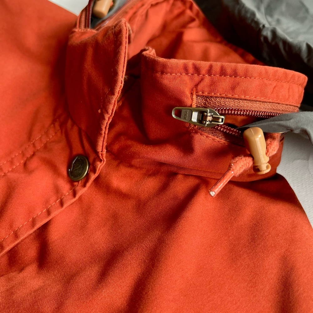 Fjällräven‎ Räven Women’s Jacket in Terracotta XS